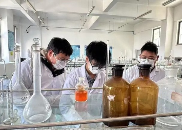 鹽城高校研新技術　將地溝油變廢為寶